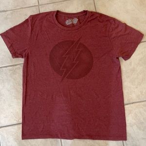 Men’s red short sleeved shirt